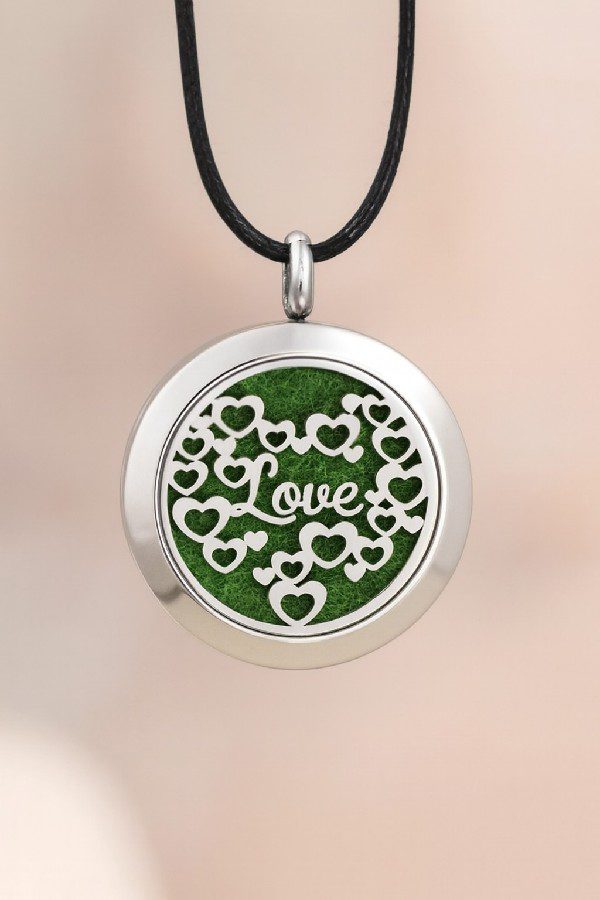 Collier Diffuseur Aromathérapie – Modèle Love