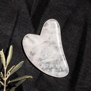 Gua Sha cristal de roche  Massage visage anti-age naturel