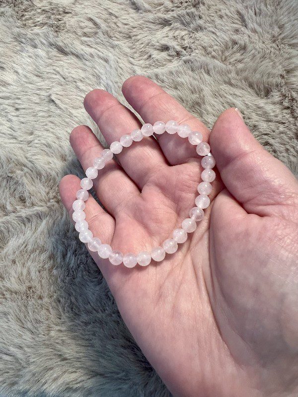 Bracelet Quartz Rose – Amour & Guérison Émotionnelle 6mm