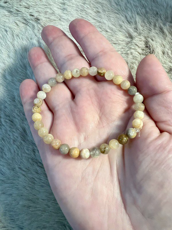 Bracelet Pierre de Lune beige Paix Intérieure 5mm – Image 3