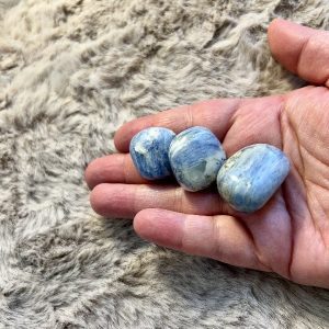 Pierre Roulée Cyanite Bleue - Dissipe Peurs Doutes 15/20gr