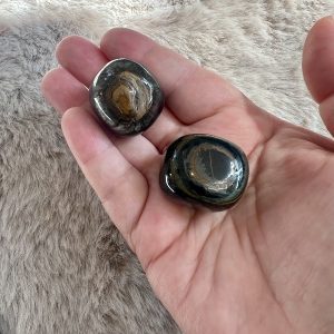 Pierre roulée Oeil de Faucon Clairvoyance - Sérénité 30g