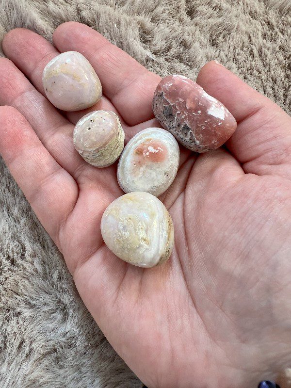 Pierre roulée Opale Rose Douceur Guérison émotionnelle 10g