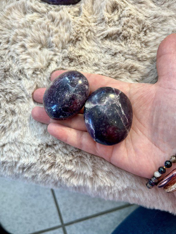 Galet Pierre Naturelle Lépidolite